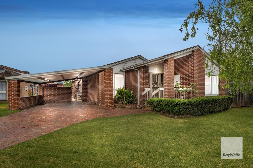 13 Woburn Cl, Kealba, VIC 3021