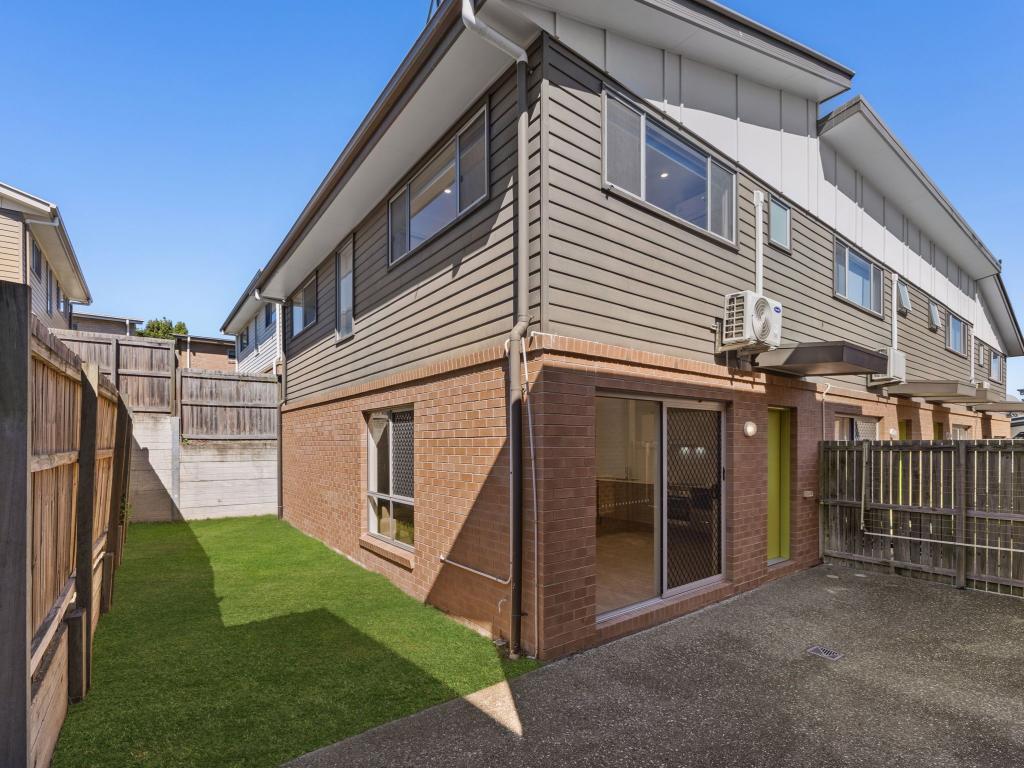 1/20 Scenic Rd, Redbank Plains, QLD 4301