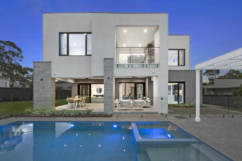 26 St Columbans Grn, North Turramurra, NSW 2074