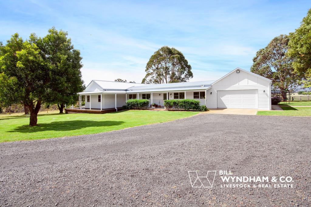 12 Buntines Rd, Lindenow South, VIC 3875