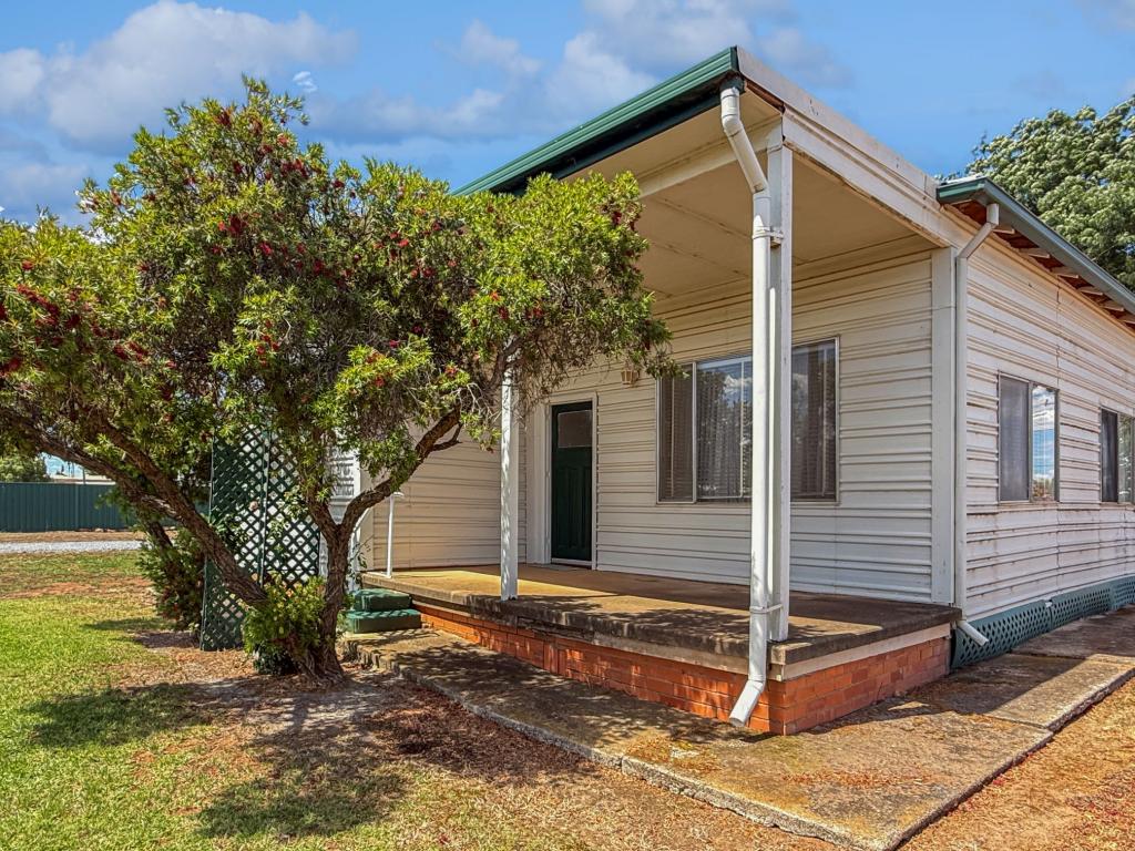 34-36 Binyah St, Whitton, NSW 2705