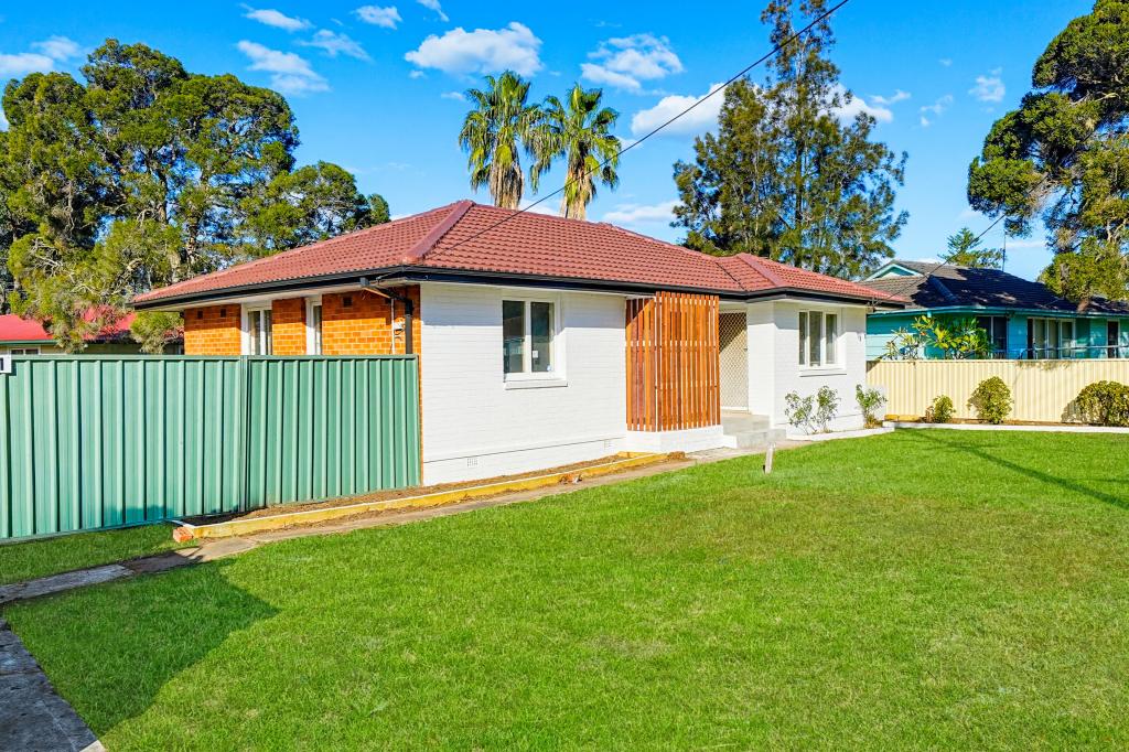 21 Mindanao Ave, Lethbridge Park, NSW 2770