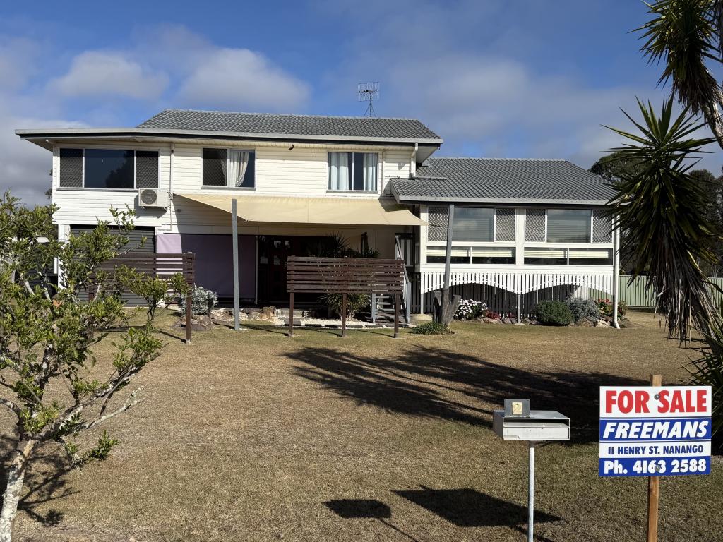 2 Avoca Pl, Nanango, QLD 4615