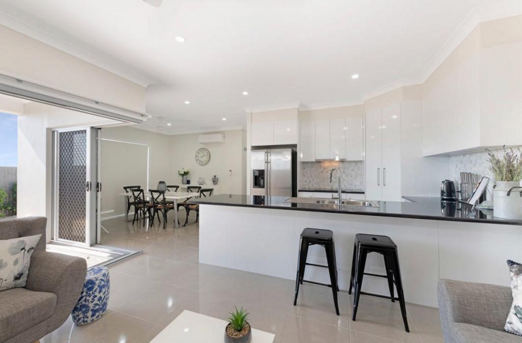 2/7 Remy Ct, Avoca, QLD 4670