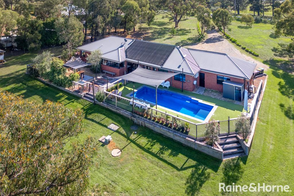 90 Amess Rd, Riddells Creek, VIC 3431