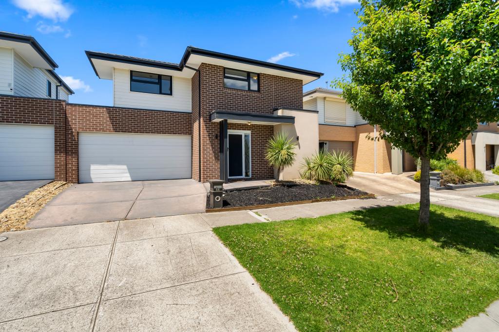 44 Frontier Ave, Greenvale, VIC 3059