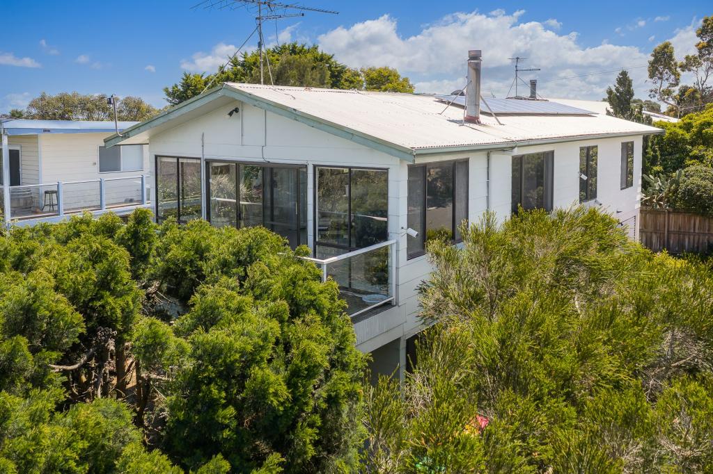 2 Anglers Rd, Cape Paterson, VIC 3995