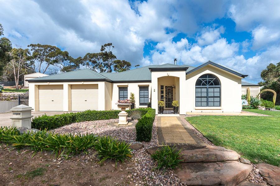 5 Thiele Rd, Murray Bridge East, SA 5253
