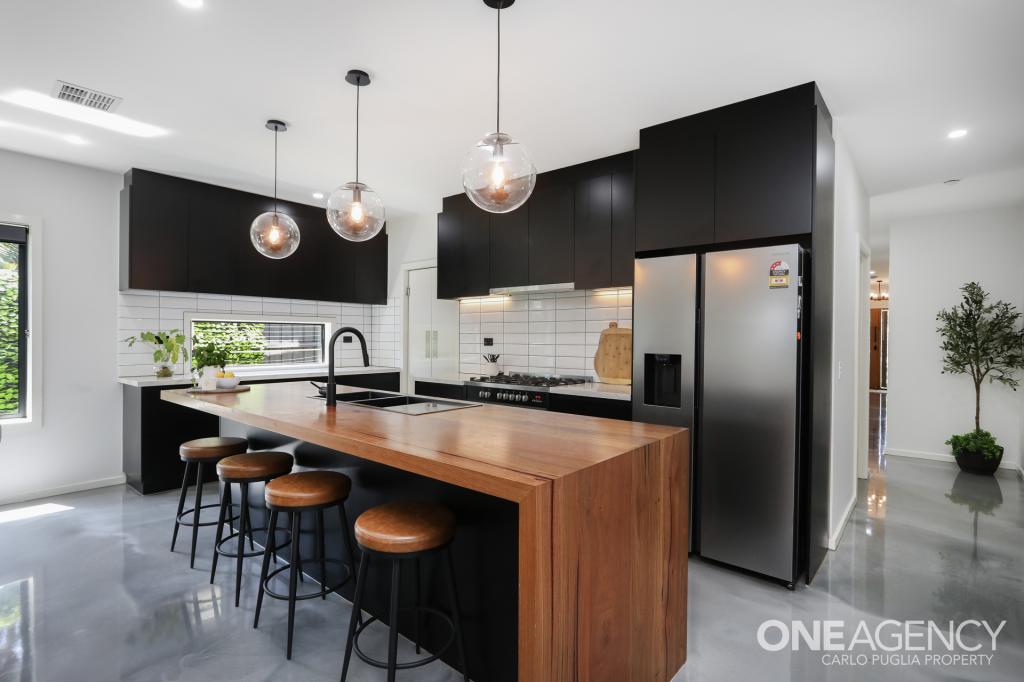 44 Wunnamurra Dr, Keilor East, VIC 3033