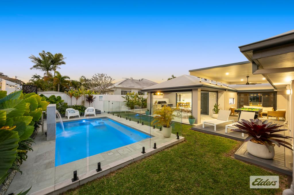 7 Denham Bvd, Redland Bay, QLD 4165