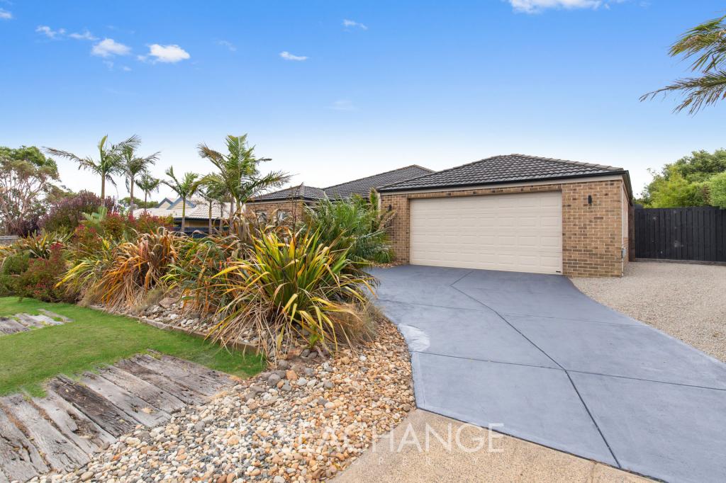 28 Brimbrim Cres, Mornington, VIC 3931