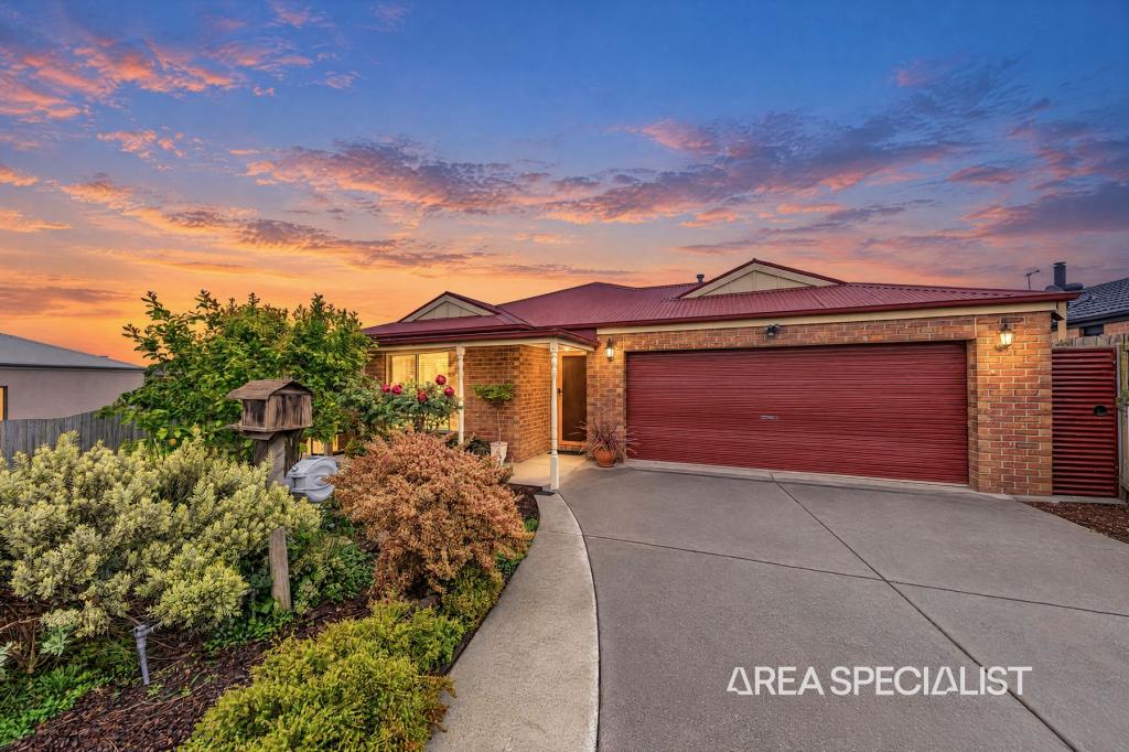 8 Cullen Dr, Lang Lang, VIC 3984