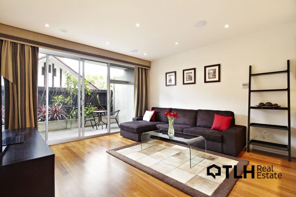 2/386 Dandenong Rd, Caulfield North, VIC 3161