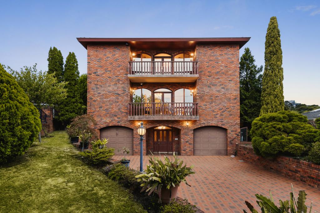 7 Benalong Ct, Doncaster, VIC 3108