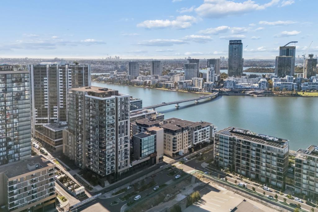 303/2 WENTWORTH PL, WENTWORTH POINT, NSW 2127
