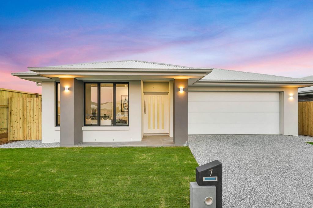 7 ALINA ST, WHITE ROCK, QLD 4306