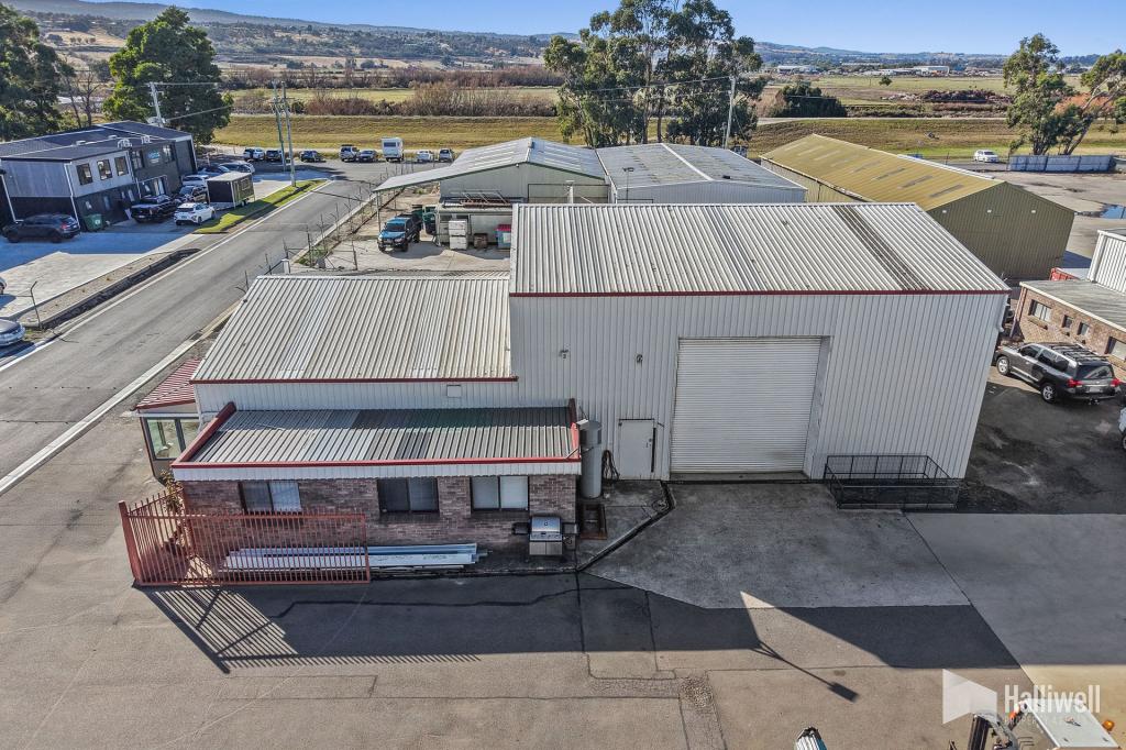 1/31 Churchill Park Dr, Invermay, TAS 7248