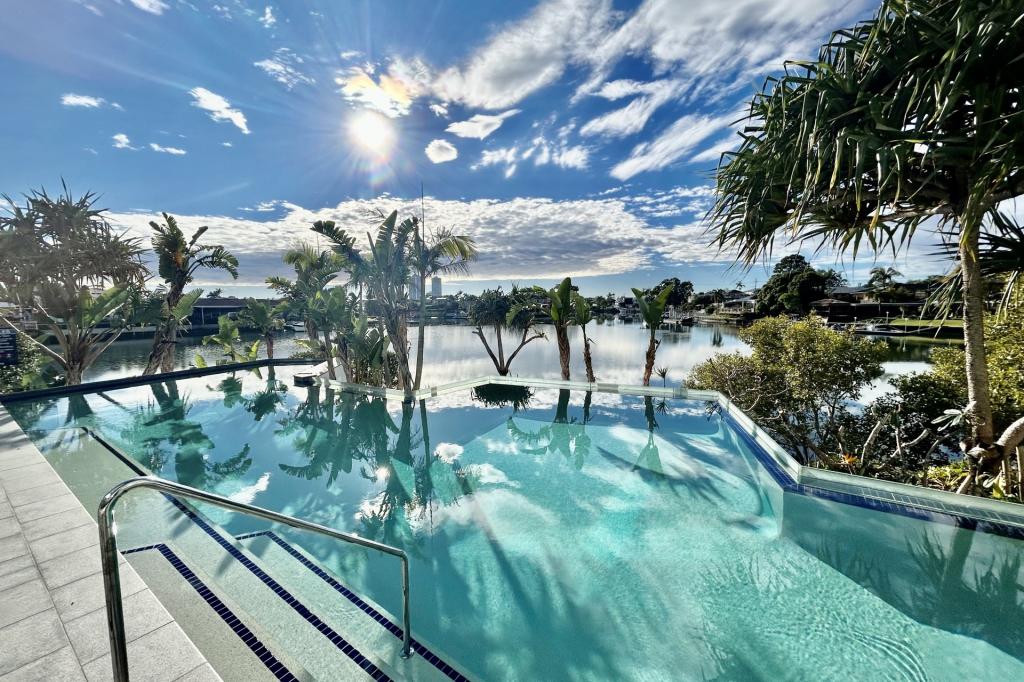 1107/5 Harbour Side Ct, Biggera Waters, QLD 4216