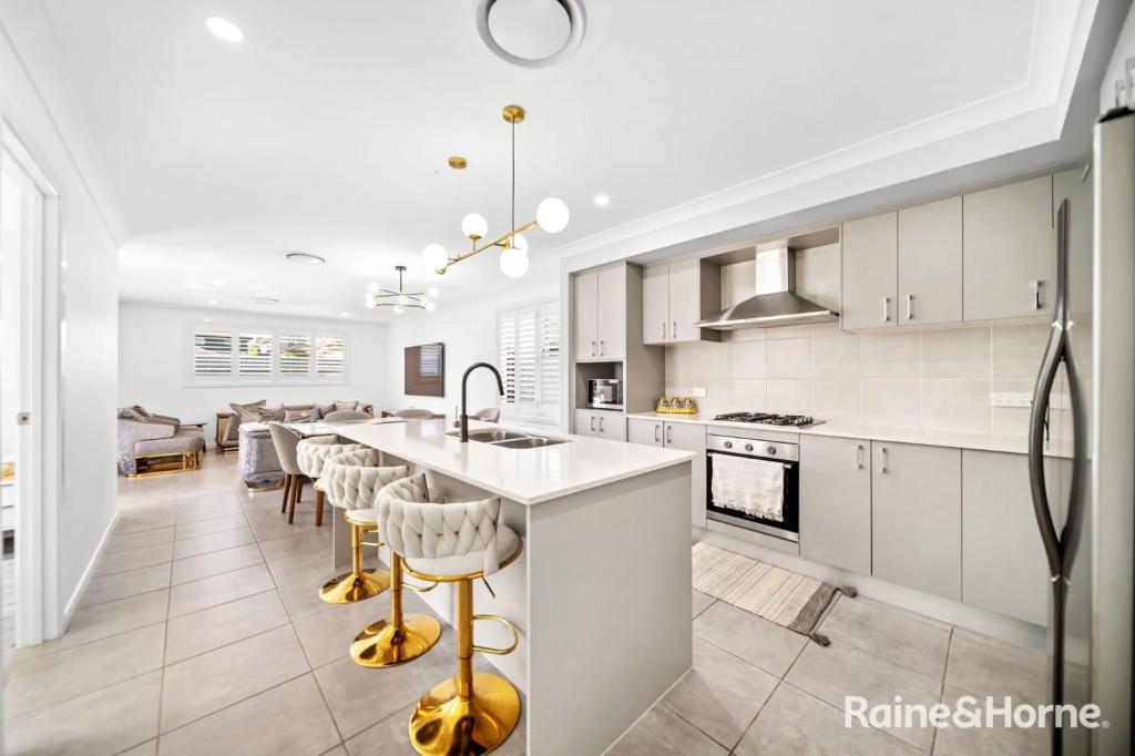 9 Lamancha Rd, Austral, NSW 2179