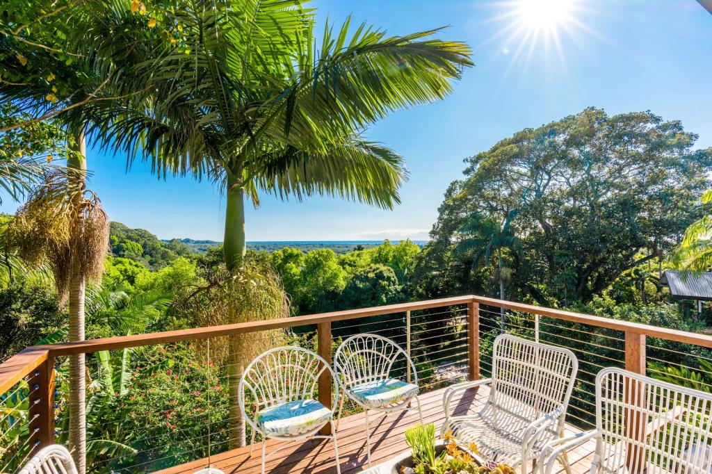 50 Tongarra Dr, Ocean Shores, NSW 2483