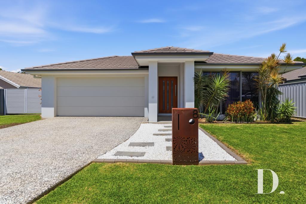 8 Sunshine Cct, Emerald Beach, NSW 2456