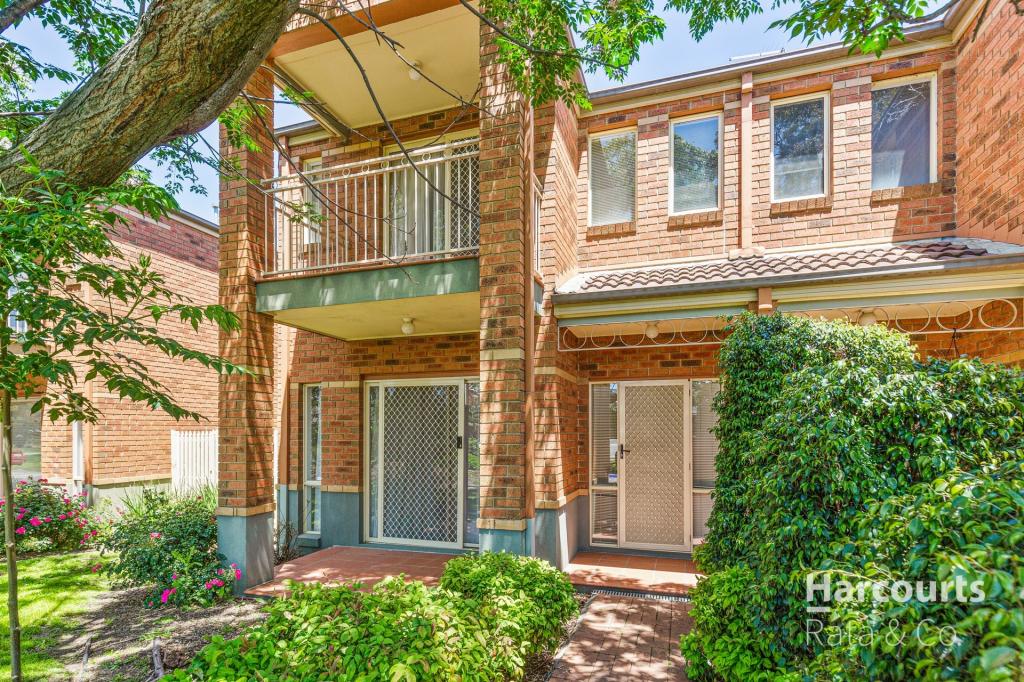 14 Flame Cres, South Morang, VIC 3752