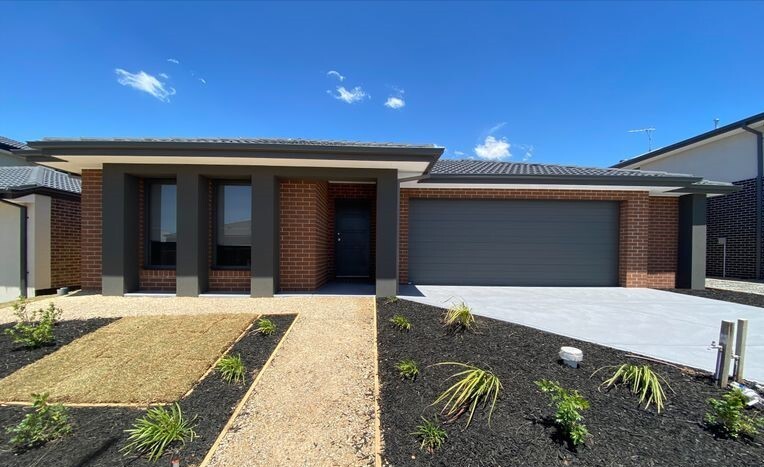 24 Basset Ave, Wyndham Vale, VIC 3024