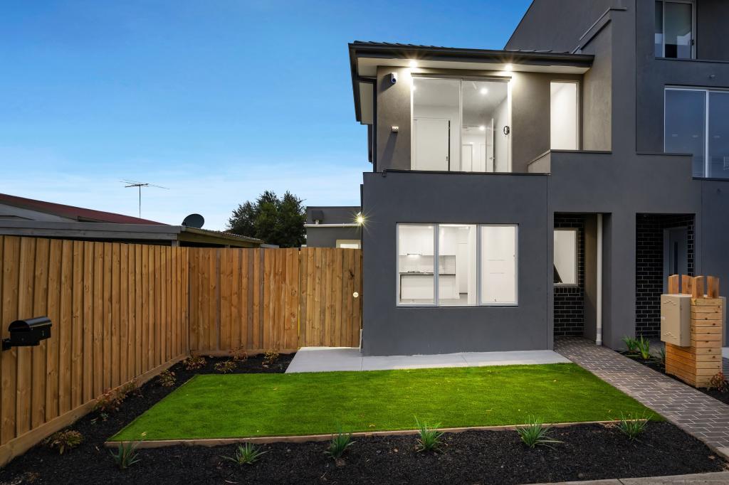 13 Memorial Ave, Epping, VIC 3076