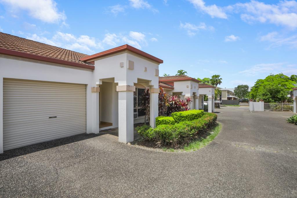 10/5-7 Oyster Ct, Trinity Beach, QLD 4879