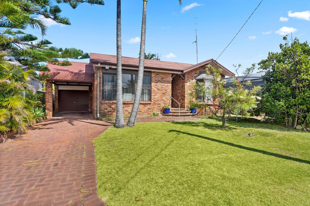 17 Mcgregor Ave, Barrack Heights, NSW 2528