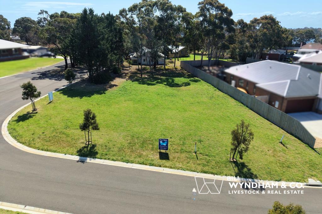 5 PENROSE PL, NEWLANDS ARM, VIC 3875