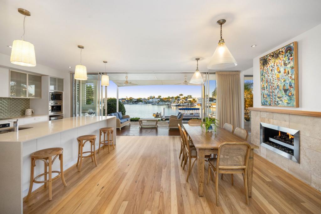33 Elanora Ave, Mooloolaba, QLD 4557