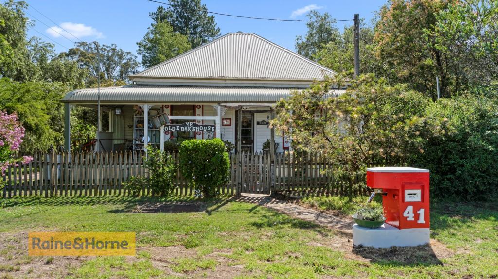 41 COWPER ST, STROUD, NSW 2425