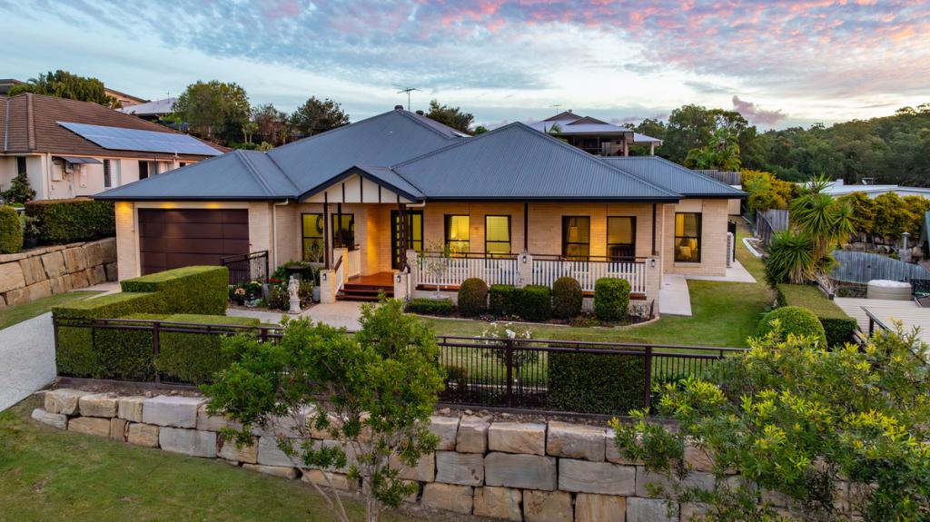 4 Anna Ct, Cashmere, QLD 4500