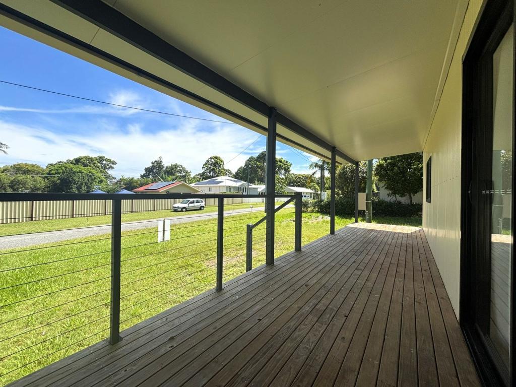 17 Sentosa Tce, Macleay Island, QLD 4184