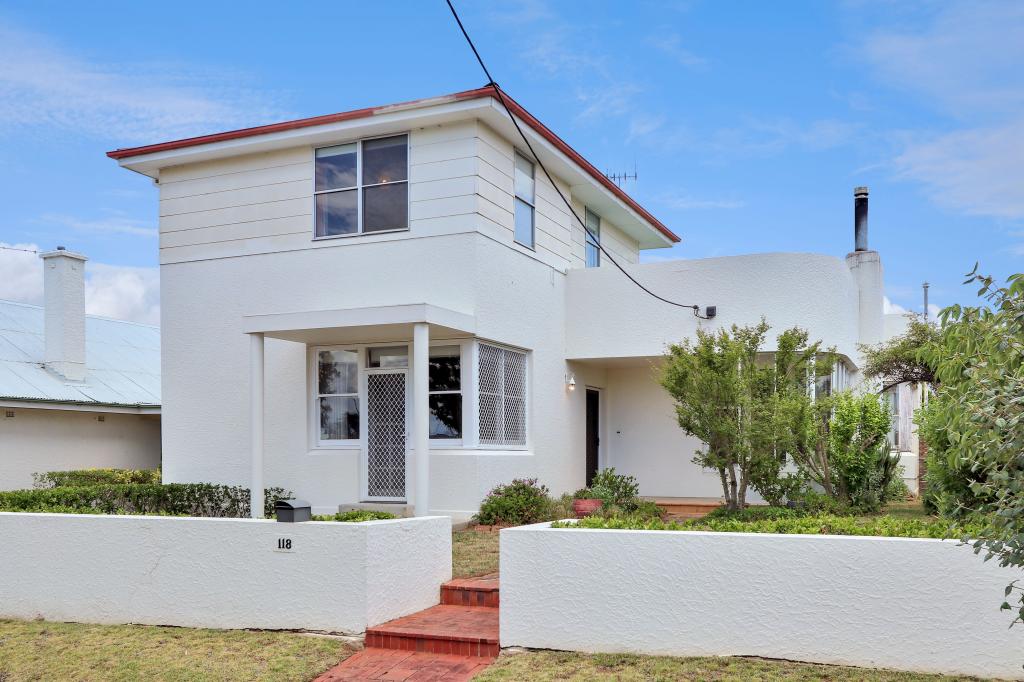 118 BRADLEY ST, GOULBURN, NSW 2580