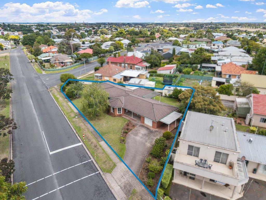 21 Shakespeare St, Hamilton, VIC 3300