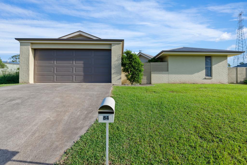 84 Furness Rd, Southside, QLD 4570