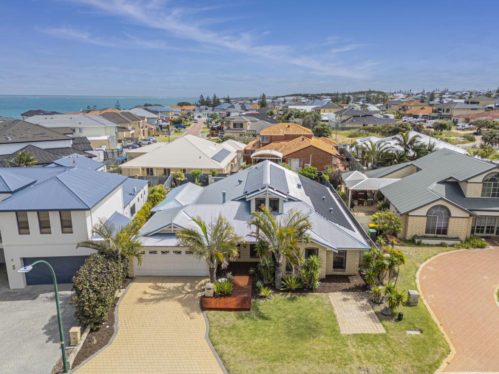 7 Weymouth Bvd, Quinns Rocks, WA 6030