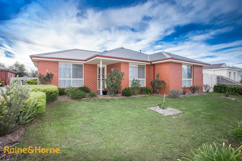 3/32-34 Charter Rd W, Sunbury, VIC 3429