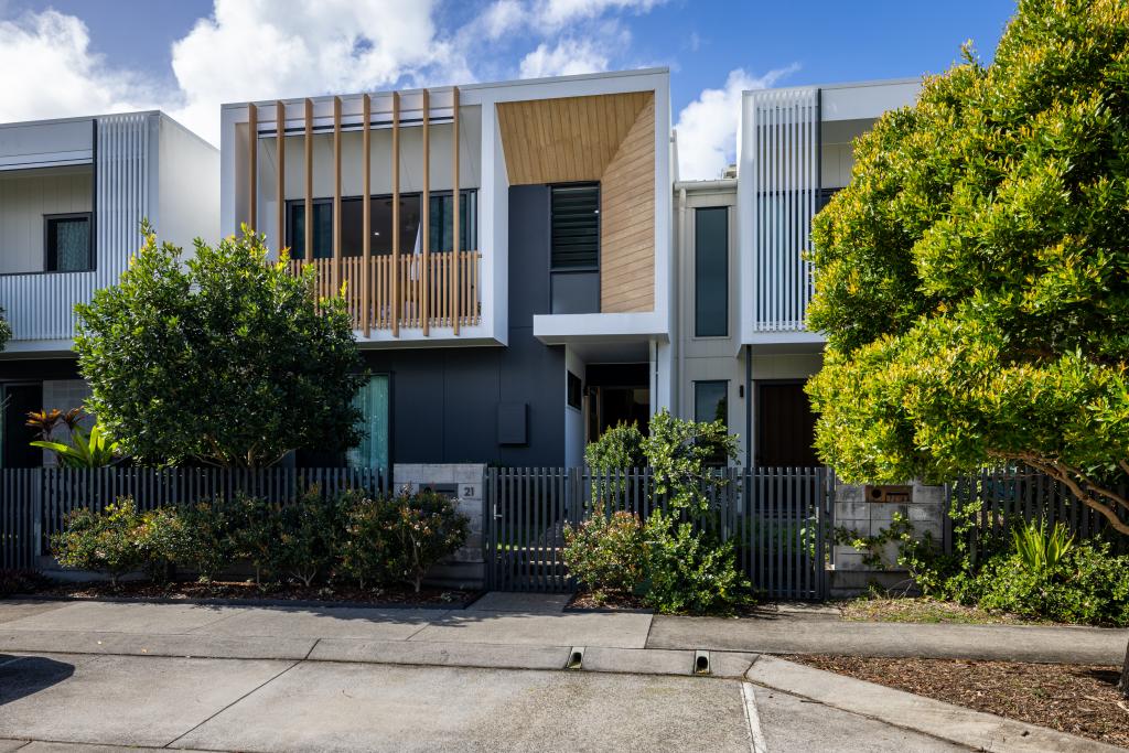21 Barrel St, Bokarina, QLD 4575