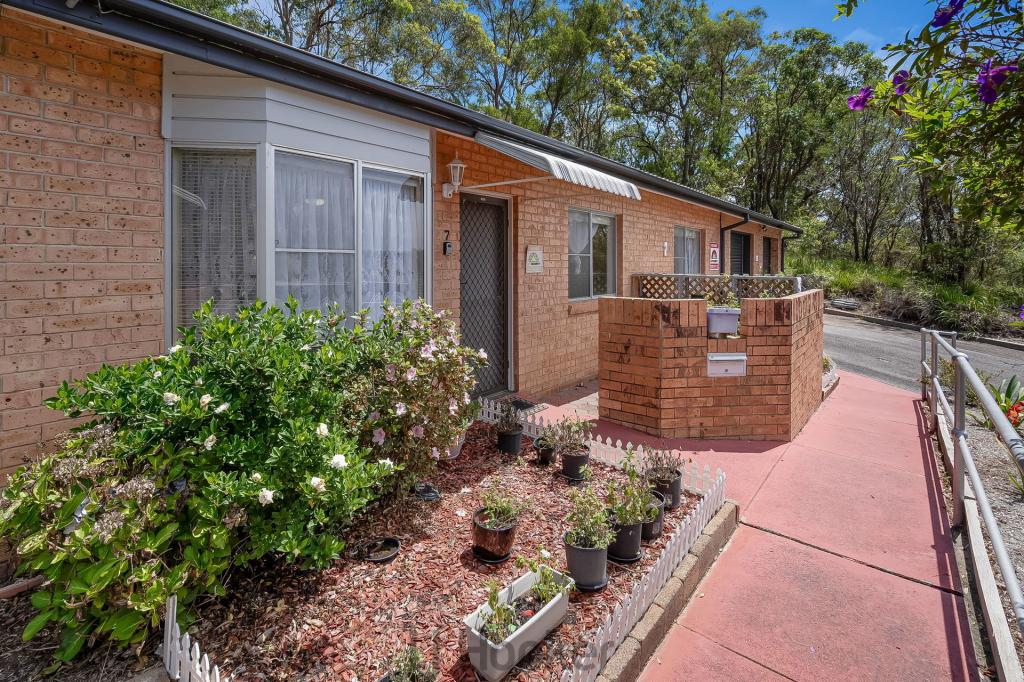 7/3 Violet Town Rd, Mount Hutton, NSW 2290