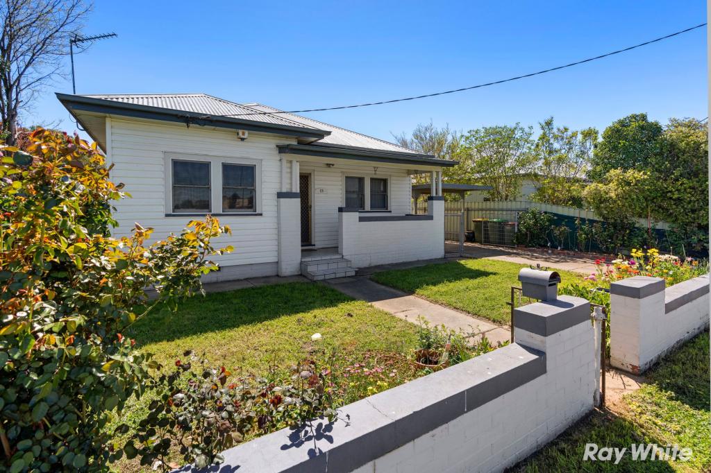 13 North Pde, Wagga Wagga, NSW 2650