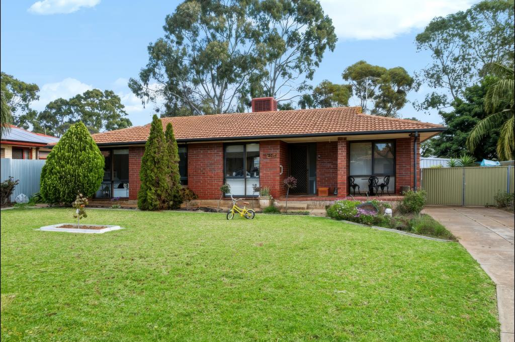 31 Bundarra Ct, Craigmore, SA 5114