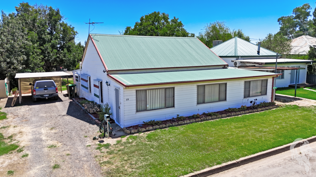 19 Rose St, Wee Waa, NSW 2388