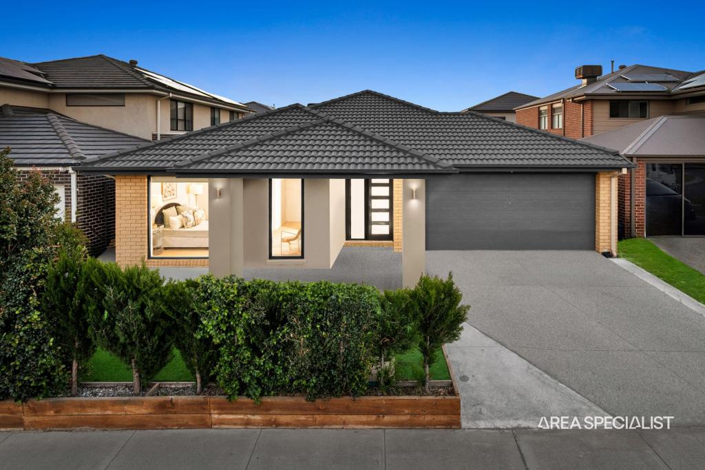 4 DORSET GR, TRUGANINA, VIC 3029