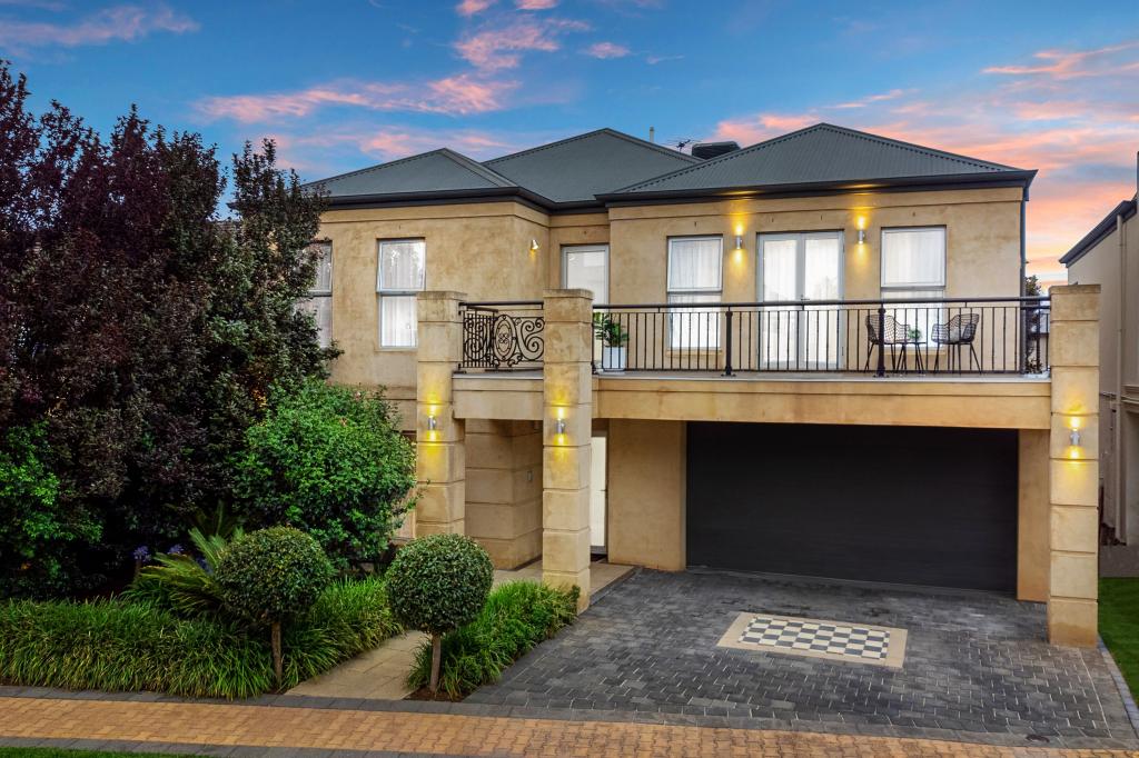 25 Frome Cres, Mawson Lakes, SA 5095