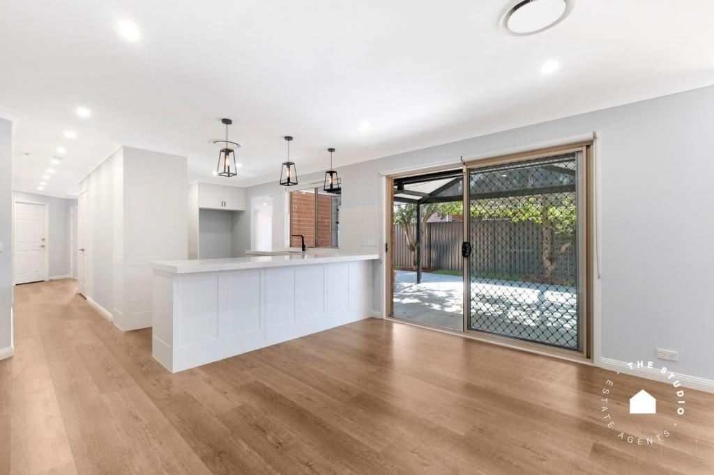 21 LUCAS CCT, KELLYVILLE, NSW 2155