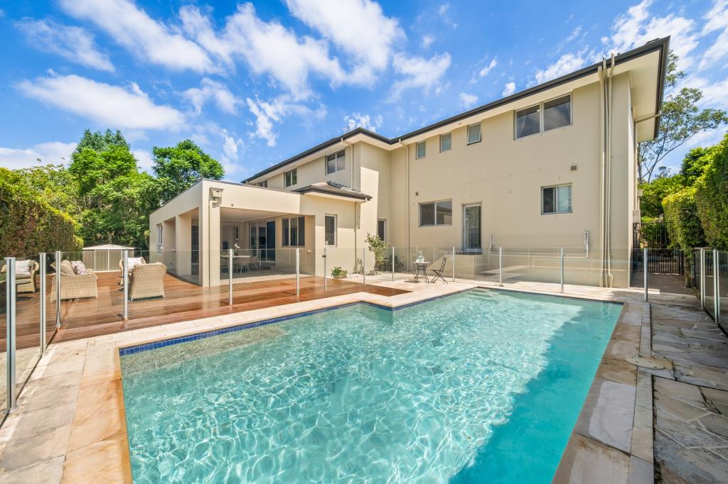10 RICHARD RD, ST IVES, NSW 2075