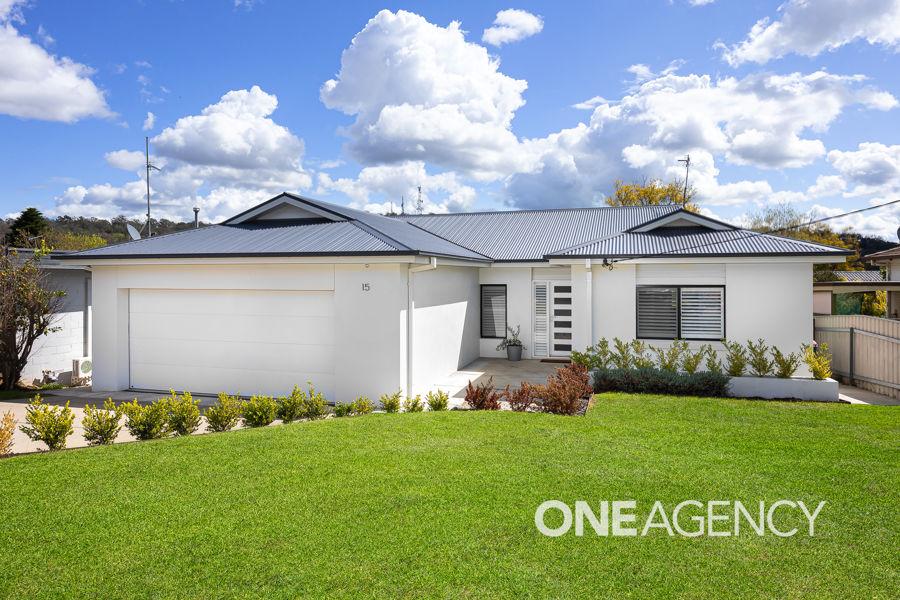 15 Banks Ave, Kooringal, NSW 2650